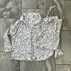 Soma Gray Leopard Print Pajama Set